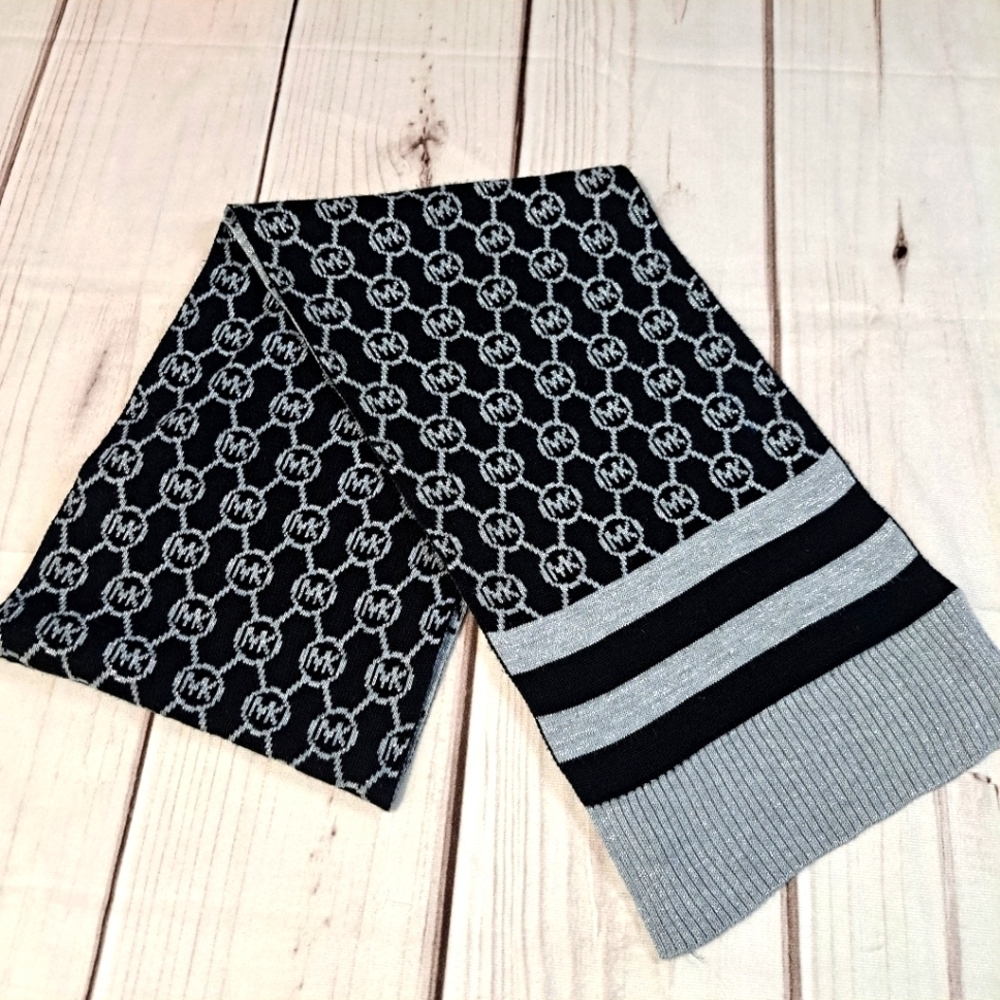 Michael Kors Monogram Print Gray Black Metallic Knitted Ribbed Trim Scarf